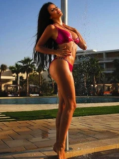 Alisa escort in Paris