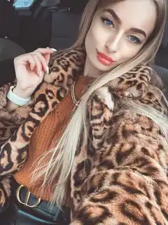 Kristina escort in Paris